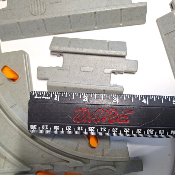 GeoTrax Gray Switch Straight Curved Intersection Road Train Track Lot - Picture 4 of 8